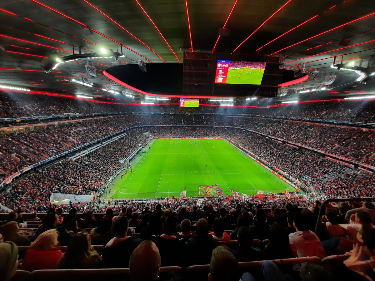 nordicstadiums_'s tweet photo. What a drama as #Villareal knocks mighty @FCBayern out of the @ChampionsLeague 
👥 70.000
#groundhopping #FCBayern #GerdMueller #championleague https://t.co/8Zlec7aoIR