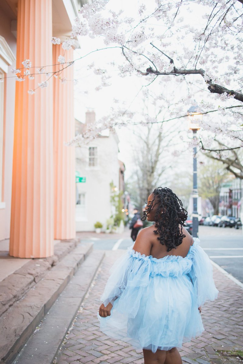 crazygeegee's tweet photo. Updating my “This Is Her” photo collection ☺️ Feeling myself this Spring 🌸 https://t.co/1miMGJrVbD