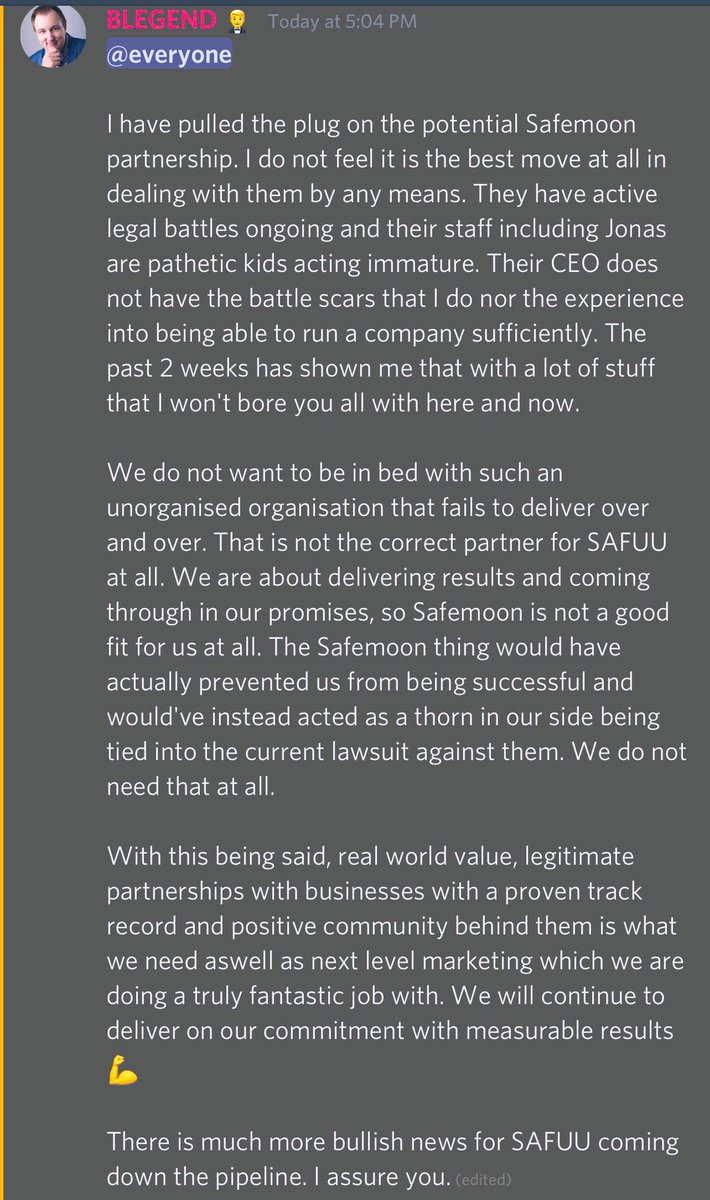 Safemoon_Ninja's tweet photo. @johnkarony from @stoolpresidente scene today &amp; the unprofessional response from @SafemoonJonas this is the kind of effect the immature &amp; unprofessional actions of people of the core team has on people &amp; other projects. #SAFEMOON is being laughed at &amp; looked down at sadly. #BLEGEND https://t.co/ql9LtLvtk7