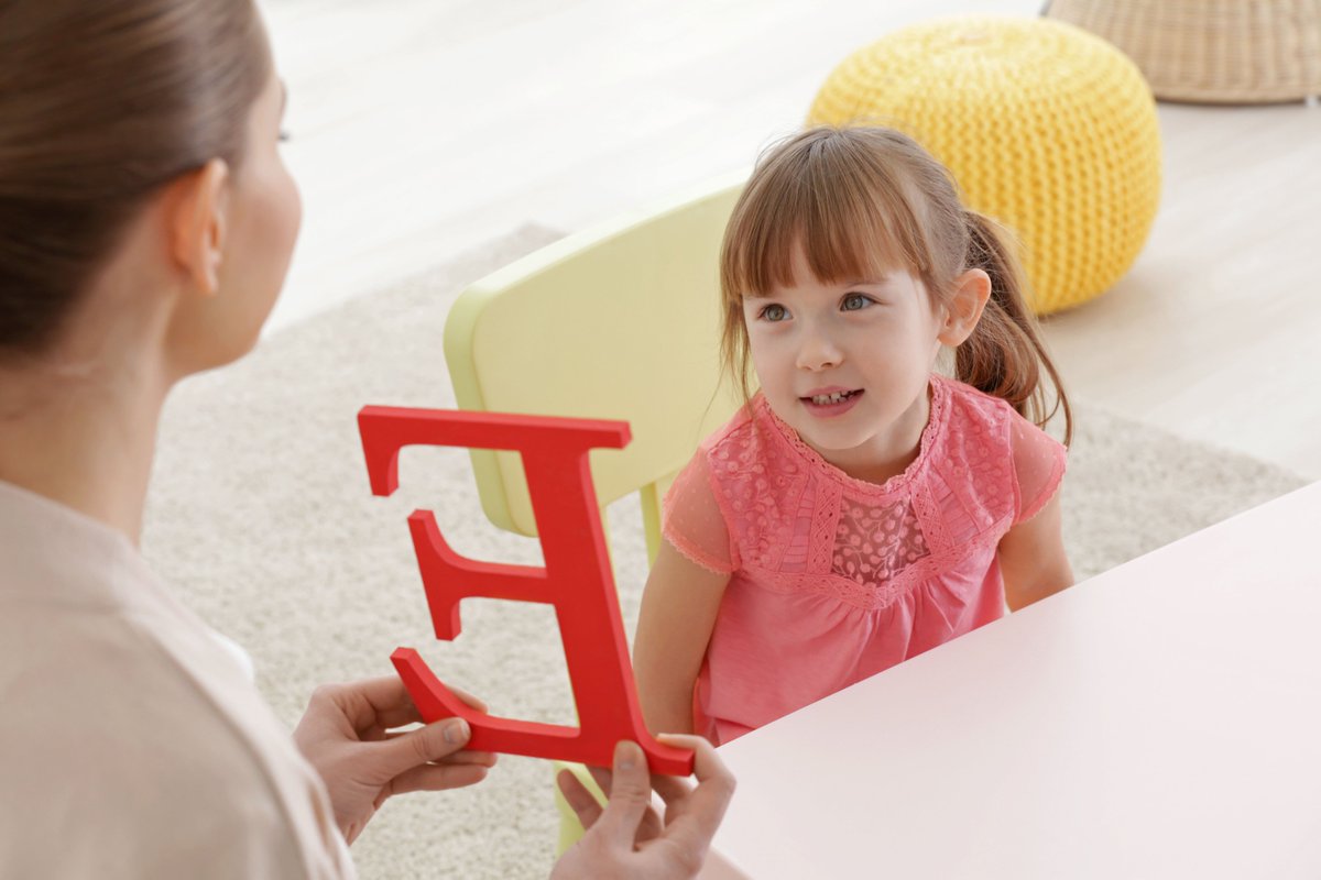 clearaccentst's tweet image. Are you dealing with language and #cognitivechanges? Consulting a speech therapist will give you an accurate #diagnosis, and help you maintain or regain independence through appropriate #speechtherapy. 
Stay in touch for more details: bit.ly/3rTNO6U #speechtherapist