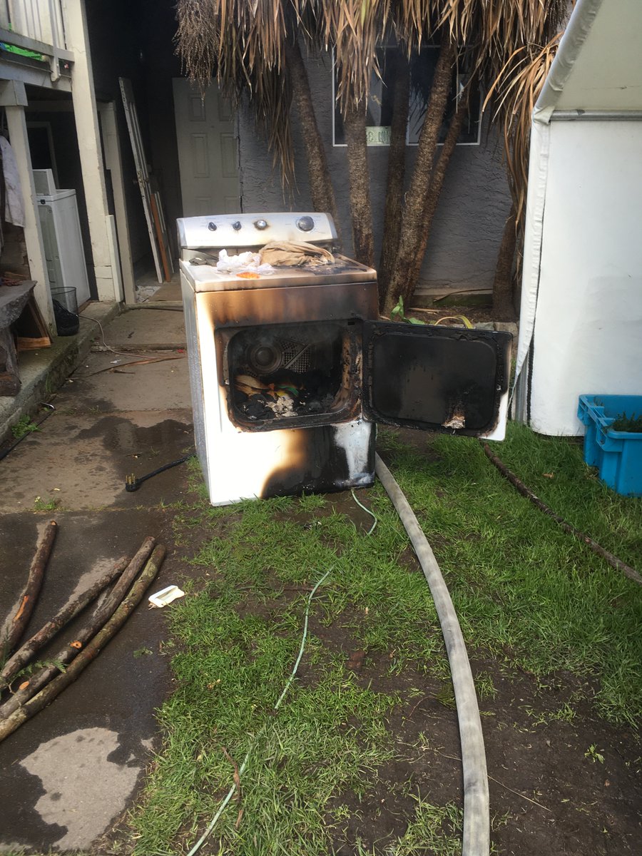 SaanichFire's tweet photo. Yesterday our #Saanich fire fighters extinguished a dryer fire๐ฅ within a home. Don't let this happen to you! Regularly clean your lint catcher & exhaust hose. If your dryer is making sounds that aren't normal have it looked at by a professional before its too late.
#lintfree https://t.co/JalvqZbxcl