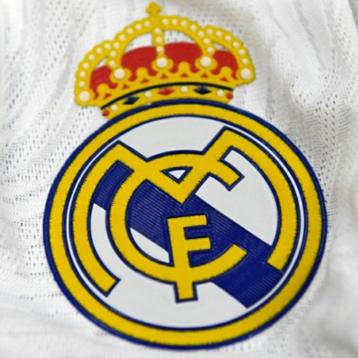 OFICIAL. El Real Madrid ha clasificado a 10 de las últimas 12 semifinales de UEFA Champions League. No hay nada que debatirles. Nada. Fueron, son y seguirán siendo LOS REYES DE EUROPA.
