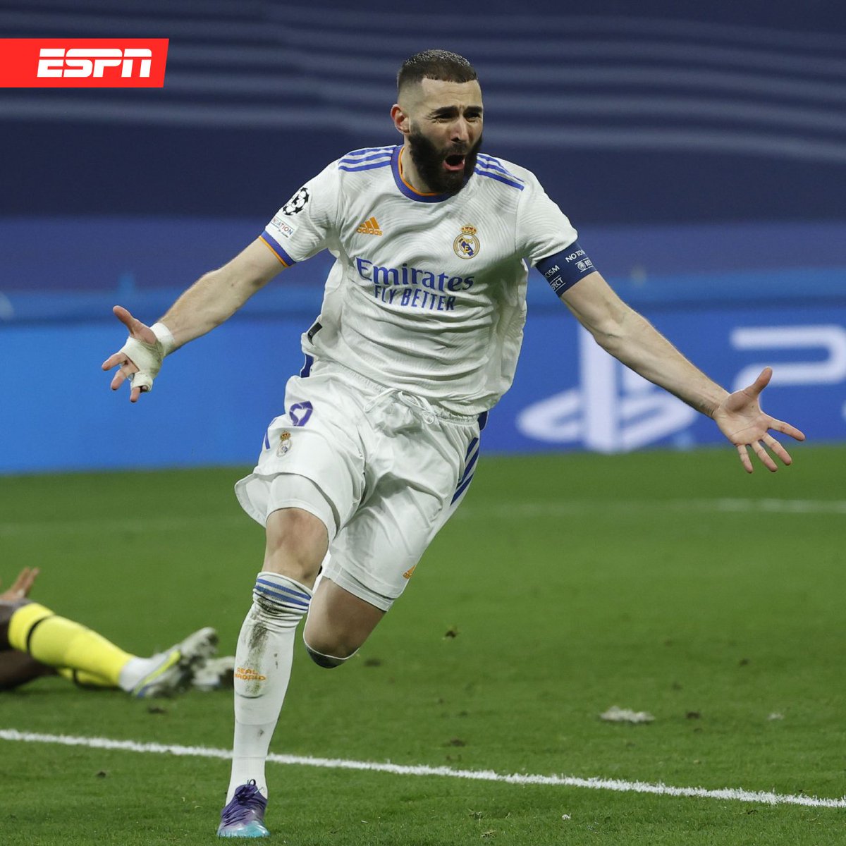 ESPNmx's tweet photo. 💥¡EL REAL MADRID A SEMIS DE LA CHAMPIONS!

🏆 Después de una épica llave con el Chelsea, los merengues se logran clasificar con el 5-4 global en el Bernabéu.

⚽ Benzema, Rodrygo
⚽ Rudiger, Mount, Werner.

#UCL #ChampionsLeague 

https://t.co/Qs9gTOnFmJ https://t.co/T6p8SsNHpd