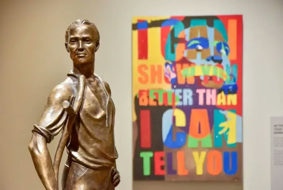 IndianaMuseum's tweet photo. Explore 26 recently acquired artworks in the #IndianaStateMuseum and Historic Sites collection during a visit to #CollectingIndiana: Recent Art Acquisitions - NOW OPEN at the Indiana State Museum. Plan your visit: https://t.co/1Jp3rdvGId https://t.co/yGknrsnitu