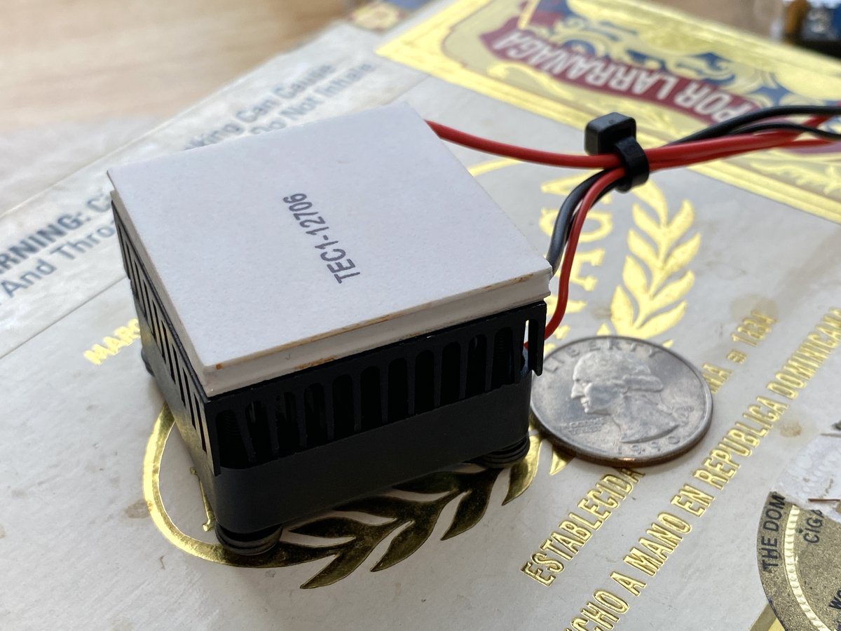 AD6DM's tweet photo. Tried putting together my own 12V thermoelectric peltier cooling pad for an item that needs to remain in the 50°- 60°F range in the warm indoor weather. Only problem is when I turn it off the whole assembly heats up to 110°. 😨 #hackermaker #DIY #coolfail https://t.co/m2xO9Fc59j