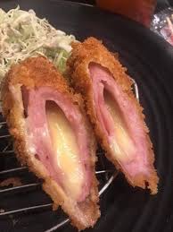 Evan_wrongun's tweet photo. #onlyhams #gamon #boneinham #shankofham #hamhock https://t.co/eBCyq5dOoe