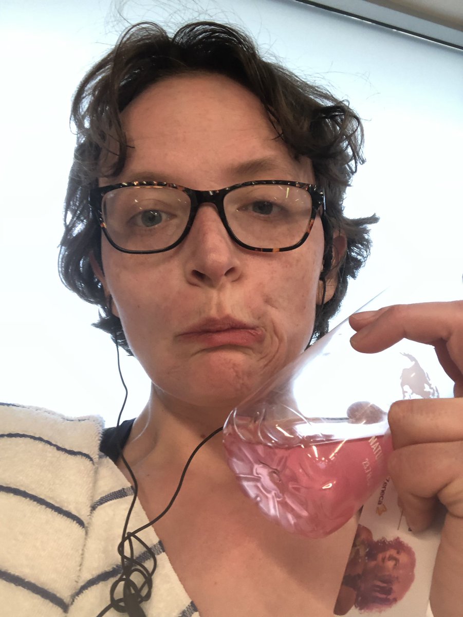 sctubman's tweet photo. I wish I could clone myself for #AACR22 🧍🏻 🧍🏻 🧍🏻😊 Too much to see and do!! #AACRSSP  @youngbcorg has me working hard! https://t.co/XZlt503pZe