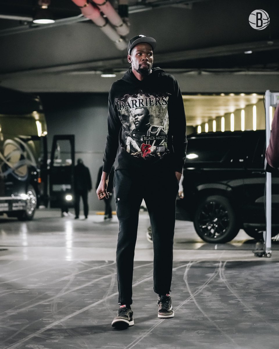 BrooklynNets's tweet photo. Almost go time. https://t.co/I5iGV7qbxr