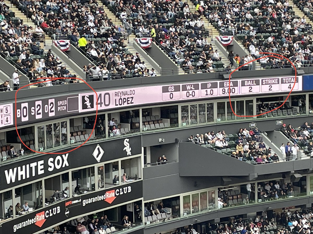 ac528's tweet photo. ⁦@whitesox⁩ why this discrepancy? https://t.co/e3WuKvskBK