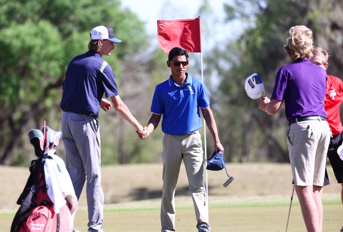 fbheraldsports's tweet photo. “It is always really hard-fought between (Ridge Point) and Clements. We always go back and forth..."

| Clements, Ridge Point, George Ranch, Travis send golfers to regionals |📲 https://t.co/ZpD3GkQhjo  |✏️ @Duns_more &amp; @FBHeraldNick  |📸 @Real_Rhonda_T | https://t.co/wug0t6XUBU