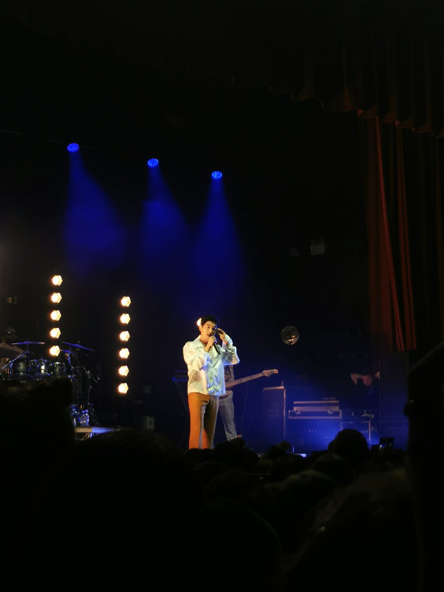 lixsbaby's tweet photo. Honestly one of the best concerts I've been to and the first one back from COVID... @ericnamofficial and the team were absolute legends in Manchester https://t.co/gbaDwisIJE