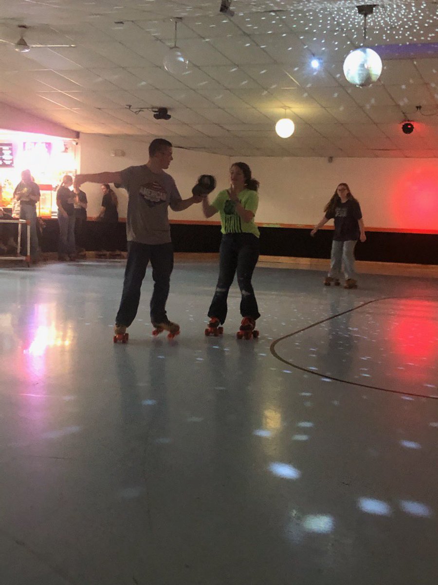 UnionCityFFA's tweet photo. Members of Union City FfA participated in the District 9 roller skating party! https://t.co/fP19JVV0V8