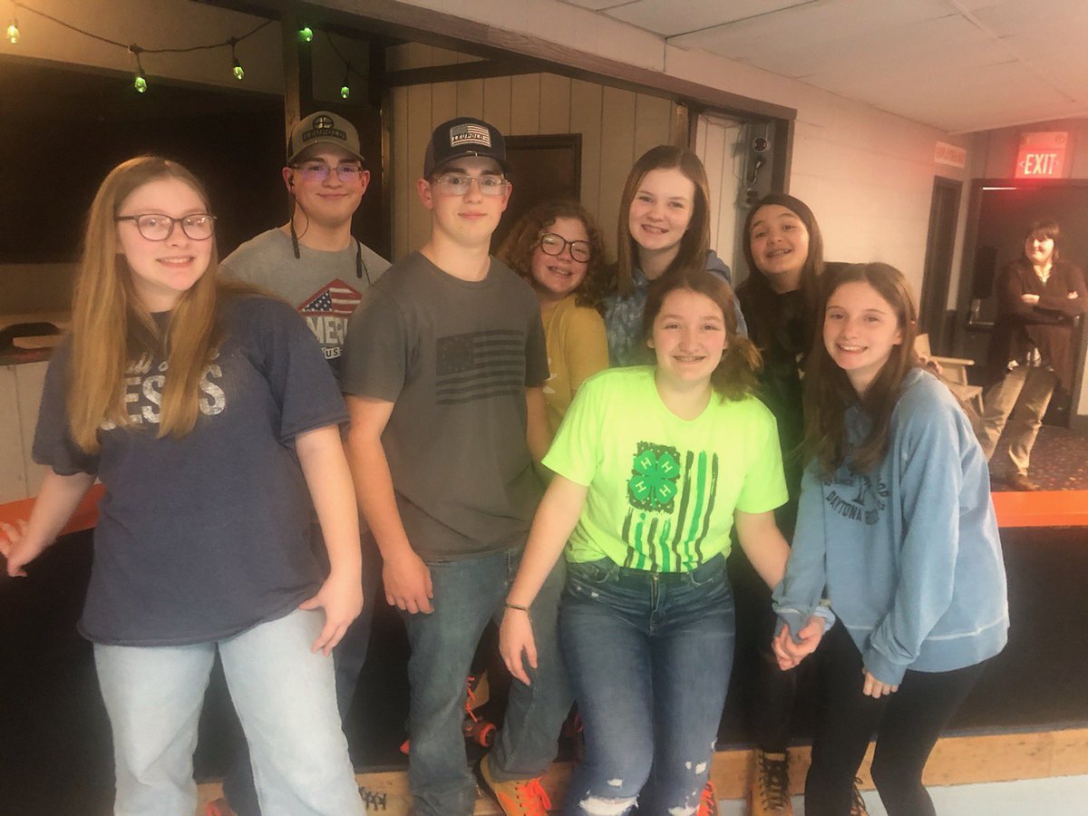 UnionCityFFA's tweet photo. Members of Union City FfA participated in the District 9 roller skating party! https://t.co/fP19JVV0V8