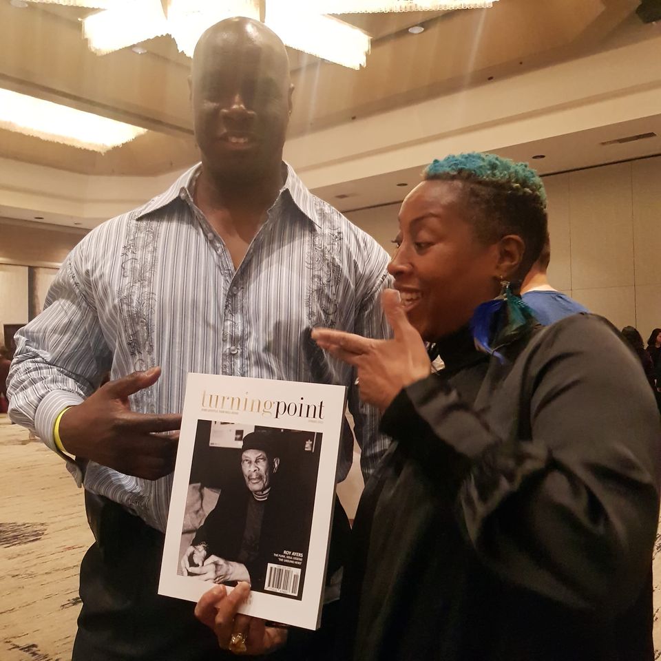 EstherAustin's tweet photo. Legend #CharlesWright received his copy of The Spring issue where he was featured. https://t.co/RRCASP9Dm5. At Gifting Suite. 1st Image #isaacSingletonJr 2nd Image #NewtonMayenge, Actor. Last 2 Images legend #Charleswright from The 103rd St Rhythm Band. https://t.co/OnBtSYzvCd