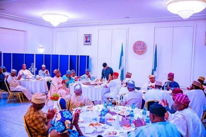 akandeoj's tweet photo. So by popular demand, here are photos of the Iftar/Dinner series the VP started on Sunday evening when he hosted APC Governors and today when he hosted the Senators. Both events have been marked by conviviality and candour in a relaxed atmosphere. Photos by Tolani Alli https://t.co/KJZN2hYEa5