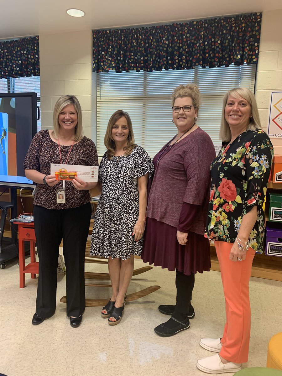 During <a href="/CherokeeSchools/">Cherokee Co. Schools</a> Spring Break week it was National School Librarian Day! <a href="/IndianKnollES/">Indian Knoll</a> LOVES our Media Specialist <a href="/librarylew/">Jennifer Lewis</a>!! She was recognized on today’s morning news. We appreciate ALL that she does for IKES students and staff!!💕📚