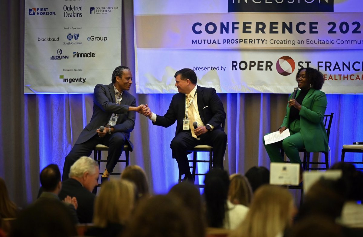 lifetaggerapp's tweet photo. Check out Kenya Dunn, LifeTagger COO and Charleston Metro Chamber of Commerce Executive Fellow of DE&amp;I, who moderated and spoke at the @ChasChamber's 2022 DE&amp;I Conference last week! 
#LifeTagger #Charleston #business https://t.co/T7IEoEQP61