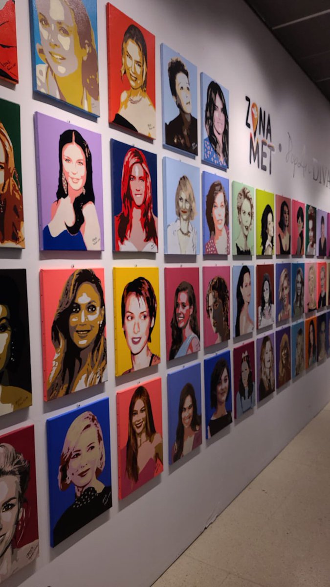 CfShakEstoyAqui's tweet photo. Nuestra artista @shakira hace parte de la ZONA MET POP ART DIVAS que se encuentra en exposición en el @SantafeBogotaCC !! #popart #Shakira https://t.co/CxIHjmWJy6