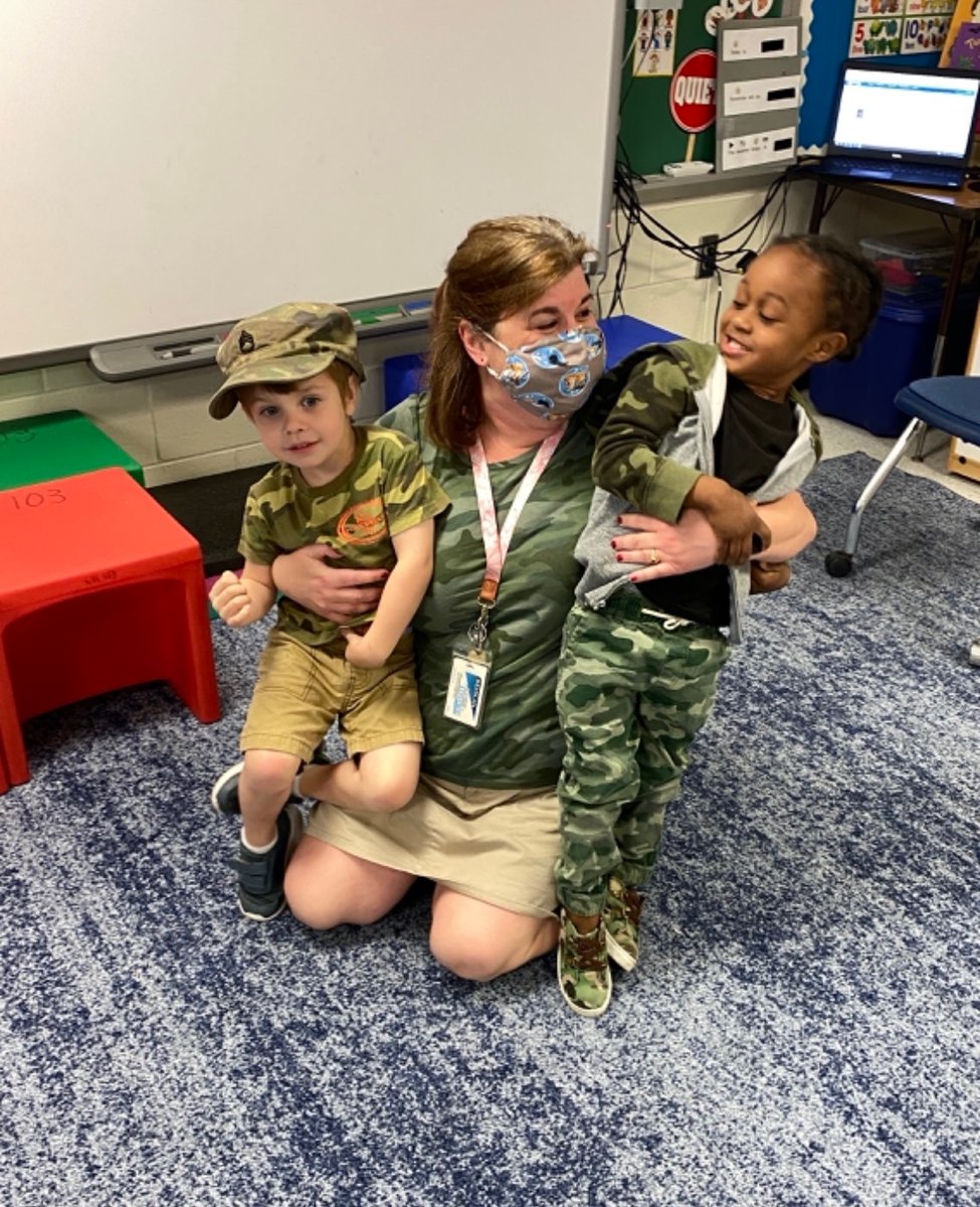 𝙰𝚙𝚛𝚒𝚕 𝚒𝚜 𝙼𝚘𝚗𝚝𝚑 𝚘𝚏 𝚝𝚑𝚎 𝙼𝚒𝚕𝚒𝚝𝚊𝚛𝚢 𝙲𝚑𝚒𝚕𝚍 💜

𝙼𝚛𝚜. 𝙴𝚑𝚛𝚜𝚊𝚖 𝚊𝚗𝚍 𝚑𝚎𝚛 𝚜𝚝𝚞𝚍𝚎𝚗𝚝𝚜 𝚠𝚘𝚛𝚎 𝙲𝚊𝚖𝚘𝚞𝚏𝚕𝚊𝚐𝚎 𝚏𝚘𝚛 𝙲𝚛𝚊𝚣𝚢 𝙲𝚊𝚖𝚘 𝙳𝚊𝚢! 

#MonthOfTheMilitaryChild 💜