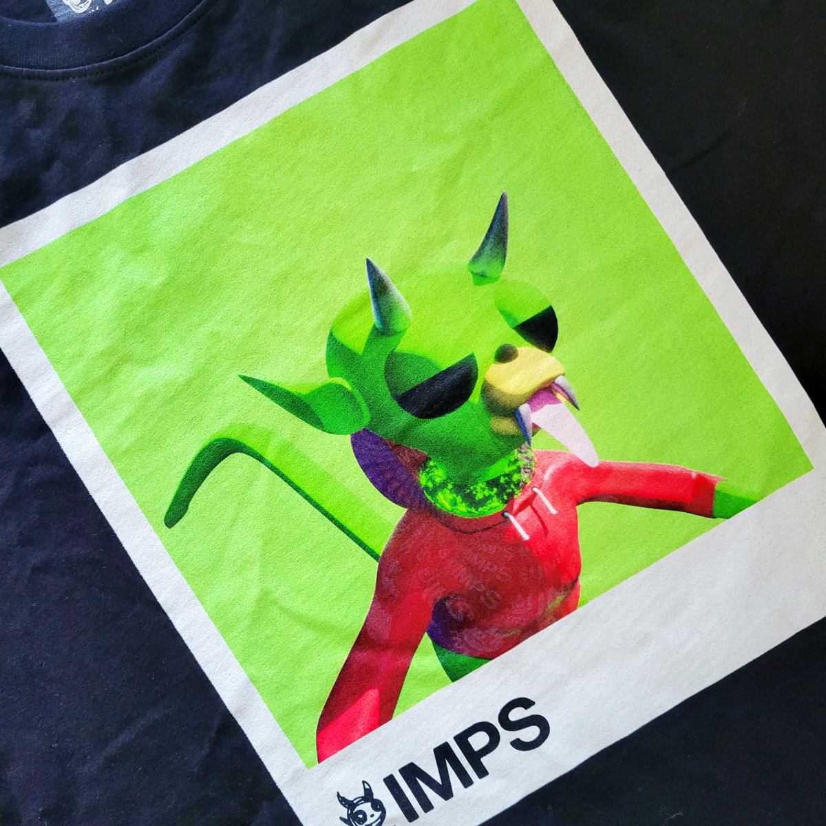 😈📸 We're not sure how this imp got a camera and not sure how it learned to use it... but here we are.

⏰ The Imp SLFIE shirt is coming in our mid May drop.

#smallartist #creaturedesign #3d #artcommunity #design #designer #digitalart #fashion #illustration #fashion  #skatelife