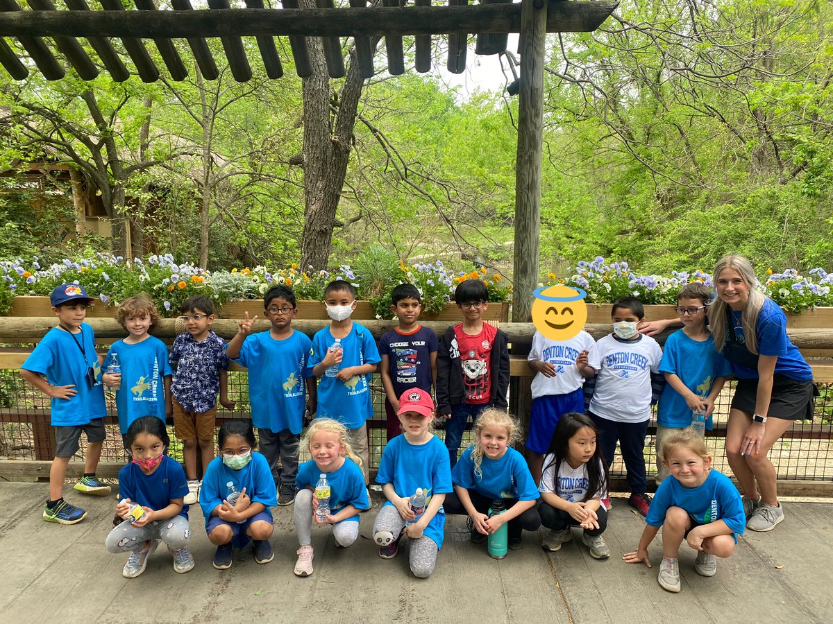parsonskinder's tweet photo. What an amazing trip to the zoo today! So happy these kiddos got to experience their first field trip at this happy place. They loved getting to see all of the animals we have been learning about in our habitat unit🤗🦒🐊🐘 @DCEtrailblazers https://t.co/dljwArYTMy