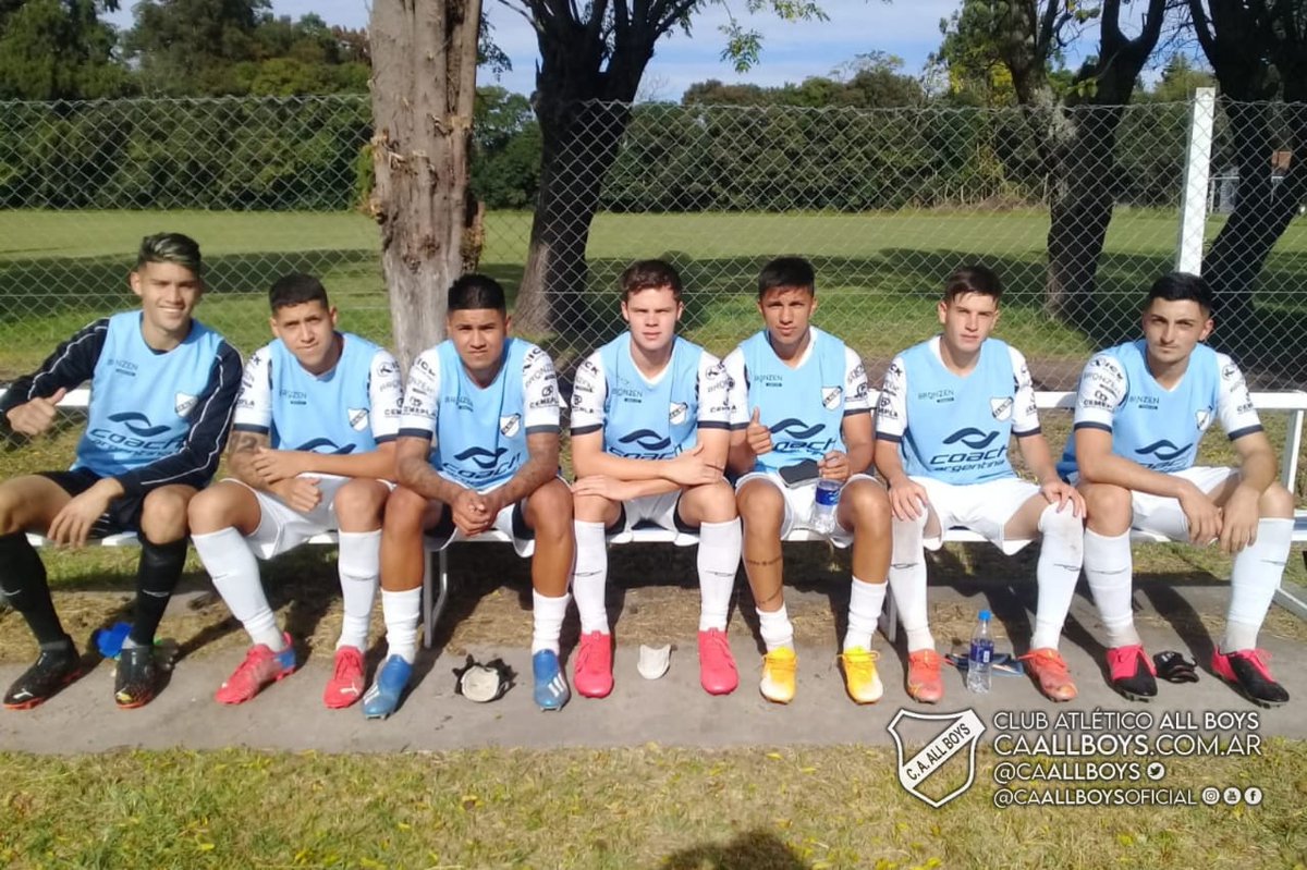 caallboys's tweet photo. [FÚTBOL MASCULINO] #TERCERA1raN ⚽️ Por la Fecha 3 del "Campeonato 2022 - Zona Metro" de #AFA, #AllBoys empató 1-1 a #Almagro. El gol del blanco lo anotó Miguel Robles.

🤍🖤 #VamosAllBoys 🖤🤍 https://t.co/H5aKKe7WYm