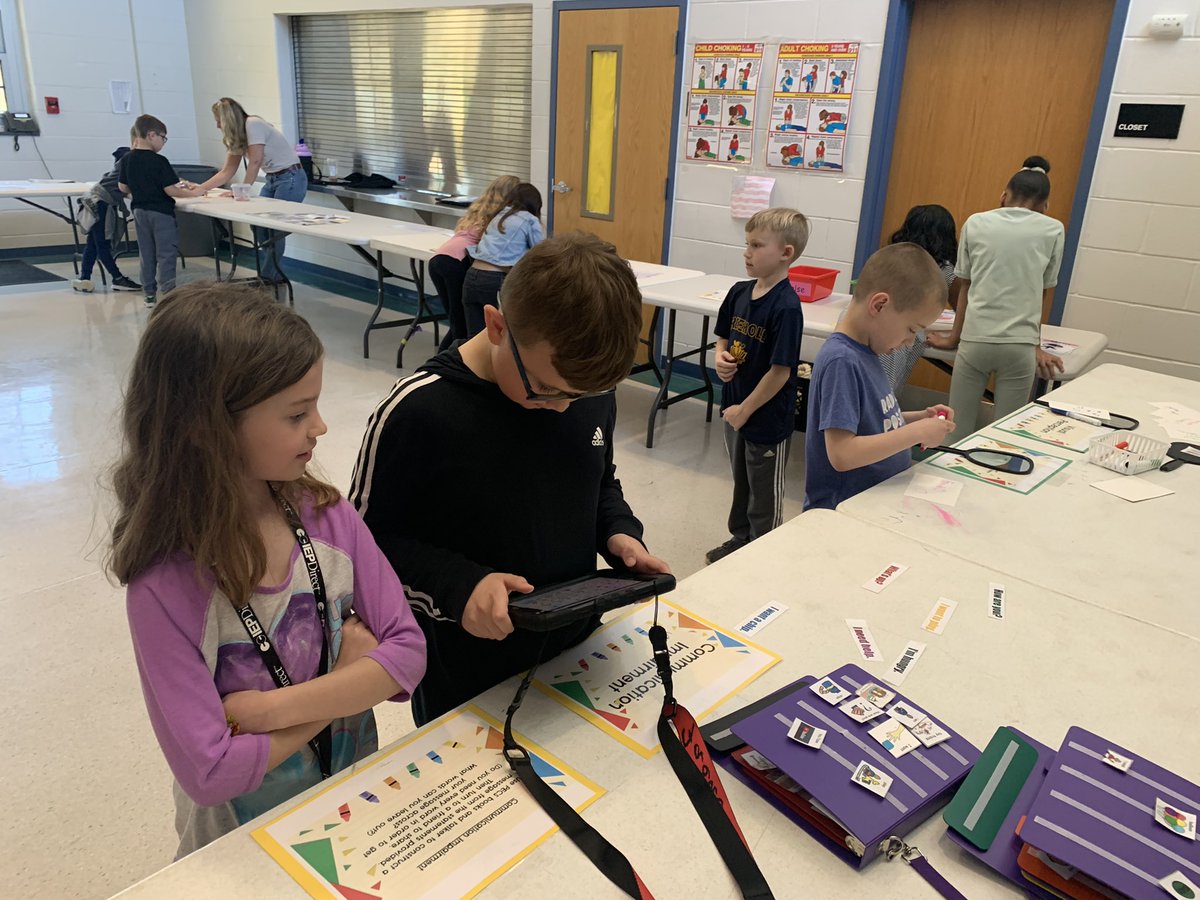 CRAMrsWeiss's tweet photo. Another great day of our Abilities in April assembly! Students getting a hands on experience of all abilities. 🖍✂️✏️ #AbilitiesinApril #KindnessMatters #fts4rkids @CRA_Bulldogs @CRAMrMillaway https://t.co/4pRB4MAttu