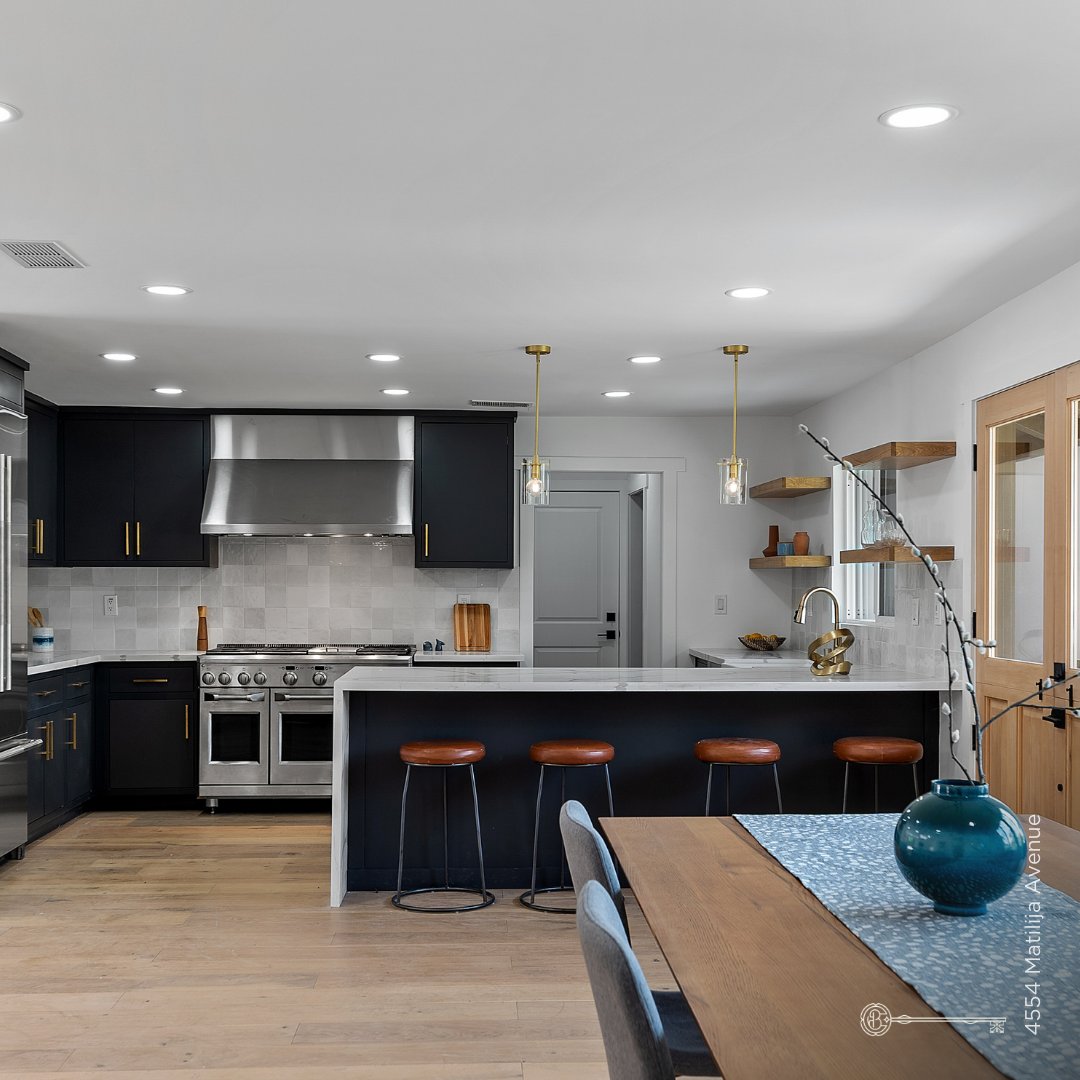 CraftAndBauer's tweet photo. #JustListed in #ShermanOaks. Live a charmed life on a tree-lined street in a home with the kind of LA sparkle that makes it feel forever young. No detail was overlooked in its graceful remodel. Discover for yourself: https://t.co/22yDNuSFz1

Listed by Jonathan Higgins · $1.799M https://t.co/ISWLOCJ7qq