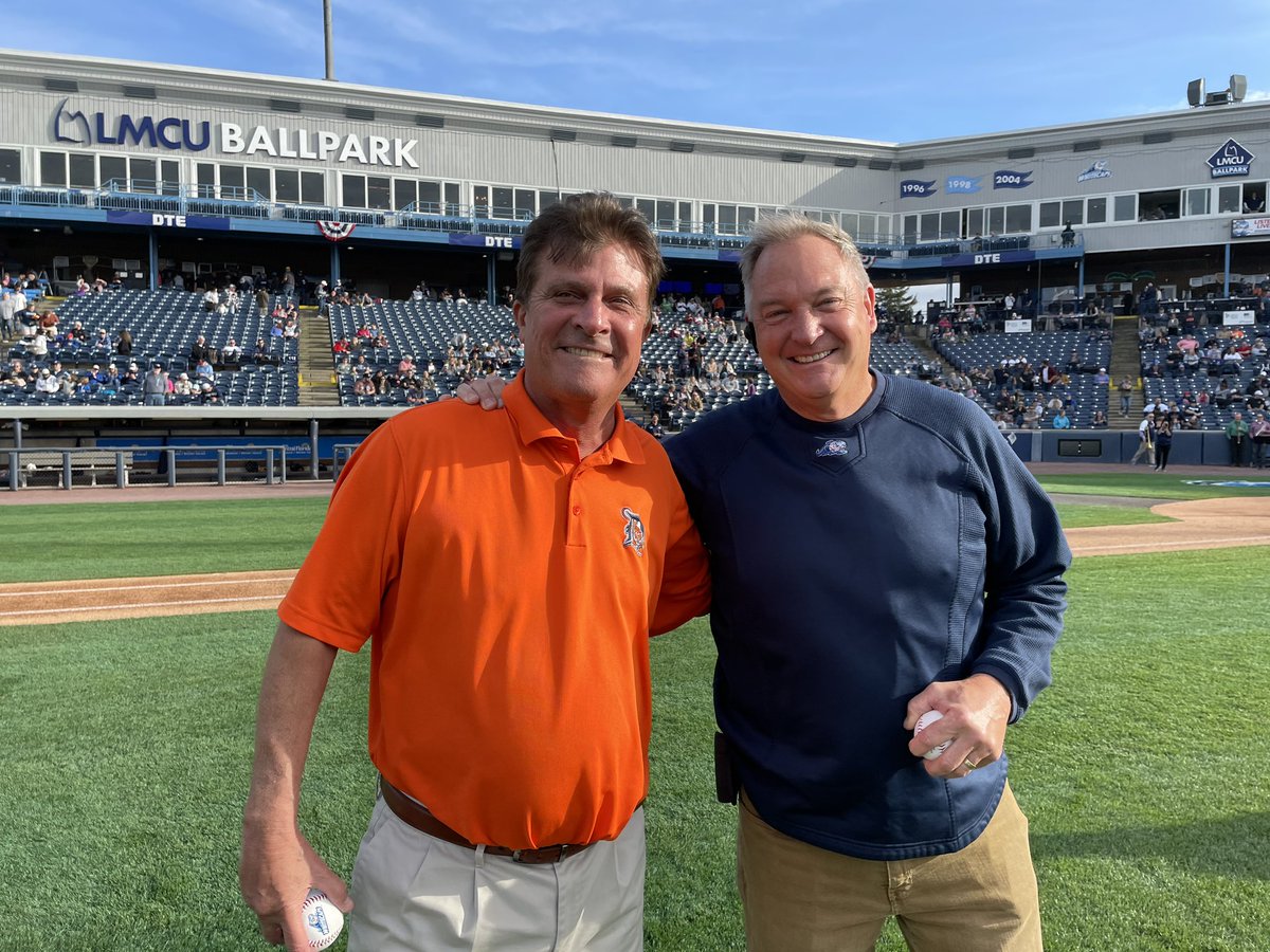 wmwhitecaps's tweet photo. Tonight we had special ceremonial first pitches from these Whitecaps staples as they kick off their 25th season together as the voices of the Whitecaps!

Michael Newell and @BobWells11 are simply the best! https://t.co/eBGGfkXTdH