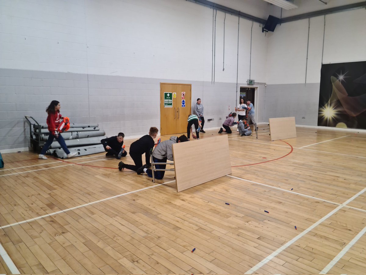 AlliDon80's tweet photo. Great nerf wars session today as party of the @ysortit Easter programme. Thanks to @Centre81_CHA for hosting #easterholidays #communityproject #nerffun https://t.co/UGLzk1BuVU