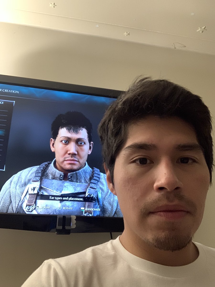 JonnySweaters's tweet photo. Me https://t.co/Xxlrl1DDR2