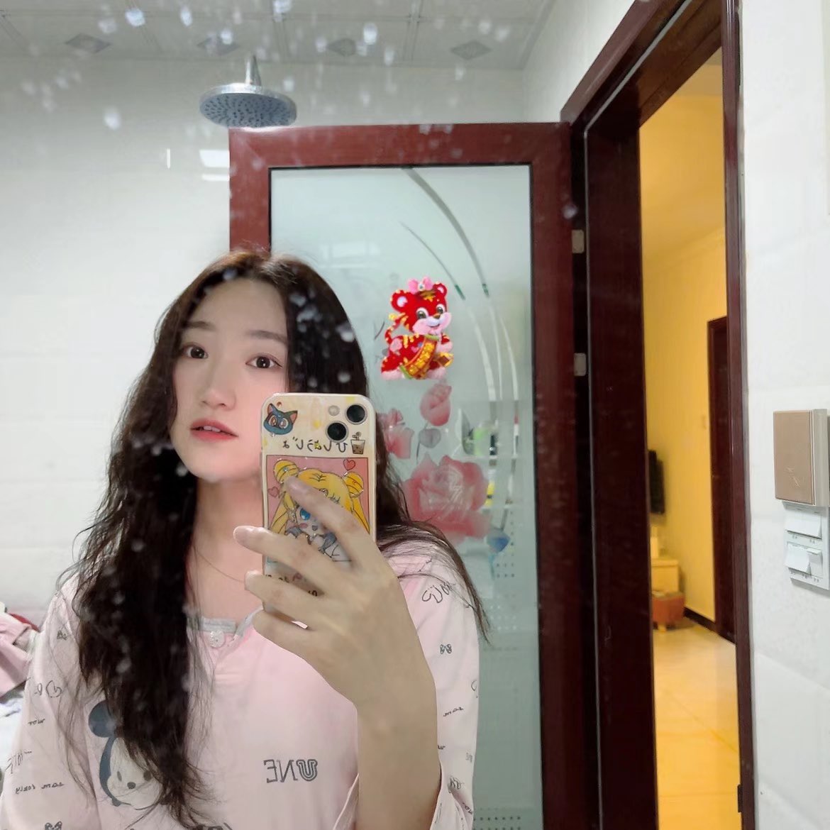 R2r9V's tweet photo. 可以爬到你的床上吗   #射屏 #强奸 #轮奸 #颜射 #反差婊 #母狗 #骚货 #淫荡 #骚逼 #羞辱 #内射 #自慰 #学生婊 #做爱 #母猪 #意淫 #眼镜母狗 #精盆 #肉便器 https://t.co/X25KDOYb0F