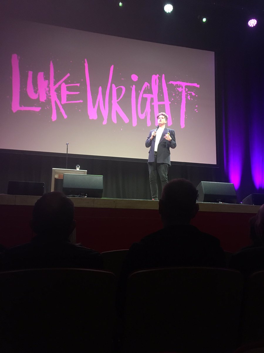 TheChrisPhilips's tweet photo. Amazing gig Luke Wright cheers https://t.co/Wkcpvl8S0i