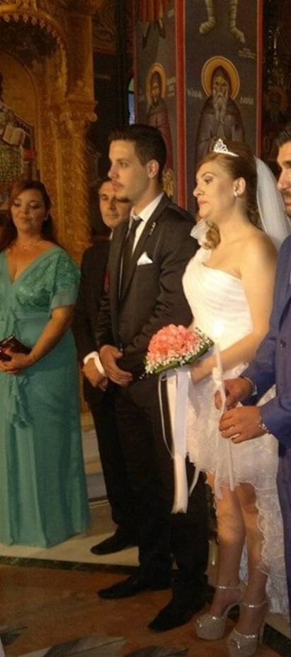DCersei's tweet photo. Η ΜΑΝΑ ΤΟΥ ΜΑΝΟΥ ΒΡΕΘΗΚΕ !!!!!!!!!!! 
Είναι απολύτως επίσημο ειναι ΑΥΤΗ !!!!!! 

Δηλαδή είναι ΑΥΤΗ η καφετζού μάνα του Μάνου, ειναι αυτη που εμπλέκεται στην μπιζνα με γιαγιαδες ειναι αυτη που κράταγε εναλλάξ με την Γιαγια του Σκοτους την κ.Ευγενια οταν δεν μπορούσε η Ρουλα #πατρα https://t.co/JdsL0agRKA