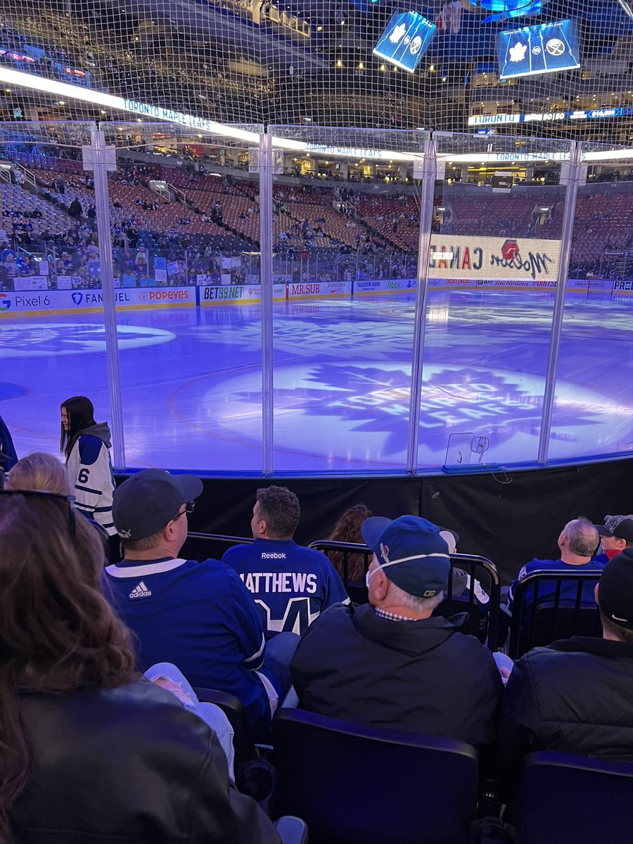 DigiTomR's tweet photo. First Leafs game and it’s amazing already. Go Leafs! Hi Vicki, Leo and Phoebe. #LeafsForever https://t.co/Hx5eGT5ZqY