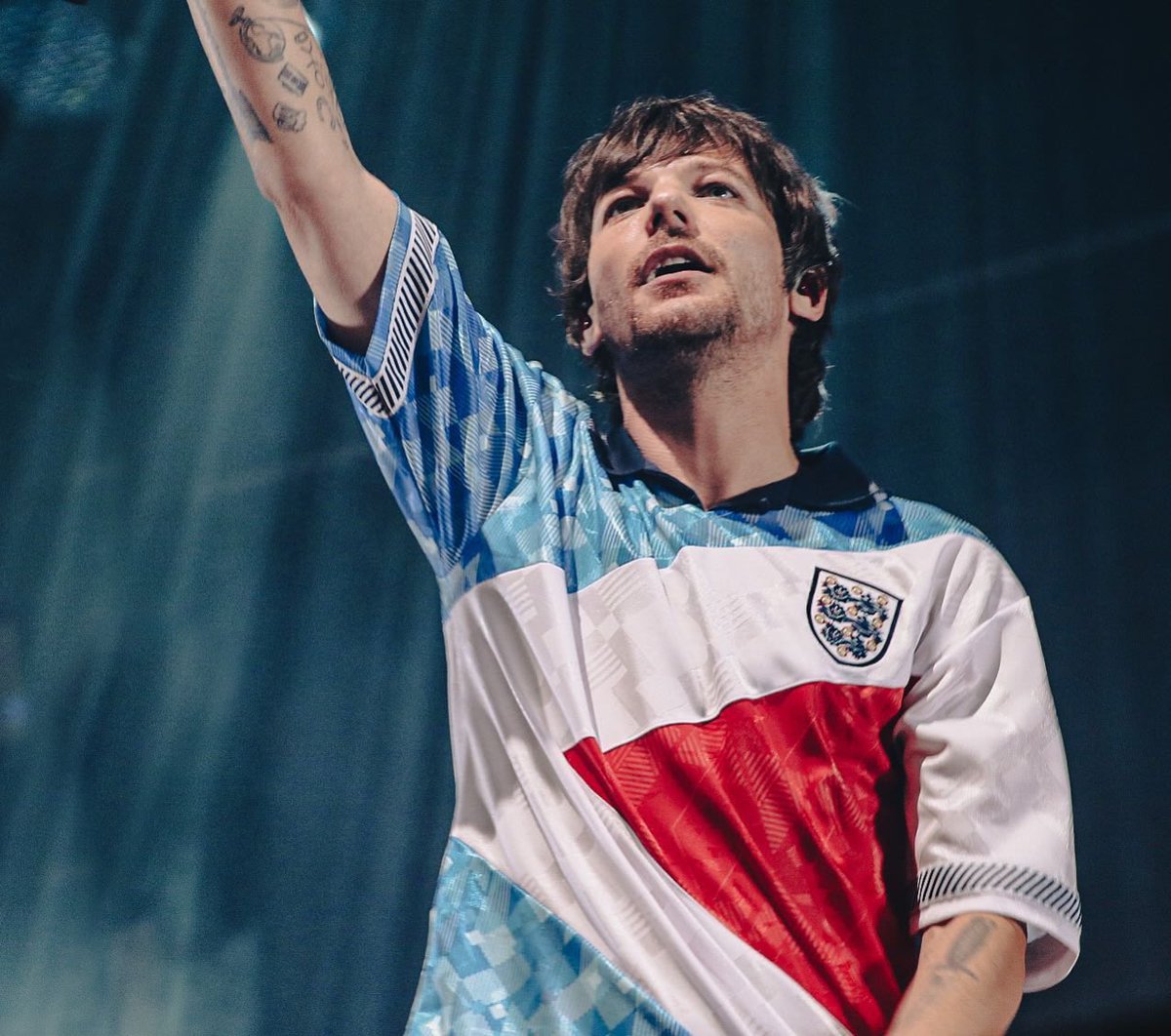 HLDTour's tweet photo. Louis Tomlinson, live from Mediolanum Forum.
#LTWTMilan
10.4.22

📸: @theneeza https://t.co/Ee4voNzC5m