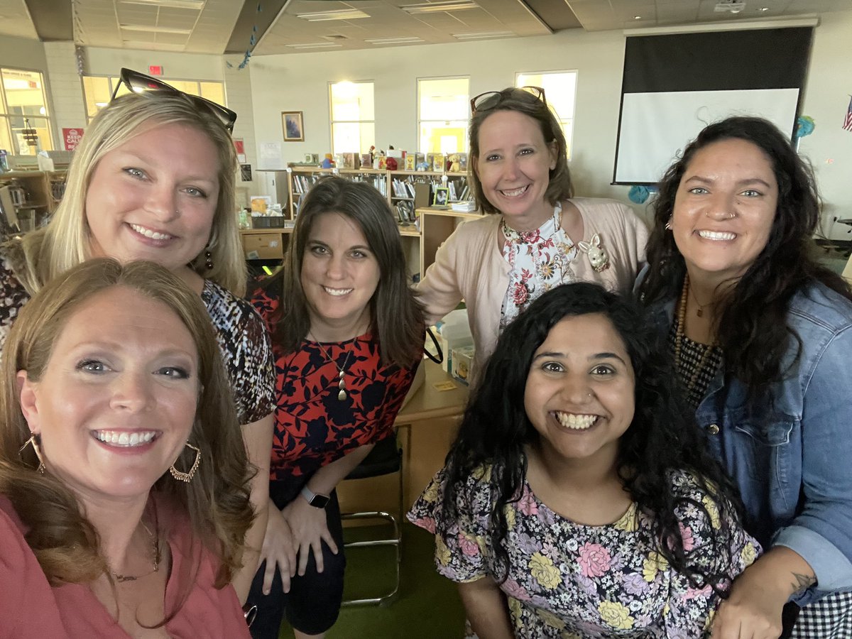 aprilchauvette's tweet photo. These @MJAkinElem chang makers filled my bucket today with the stories of their continuous improvement learning journey. So many small and large ways they are co-creating student ownership and empowerment in their classrooms! #1LISD #whyCI https://t.co/Mmyp2yjbaV