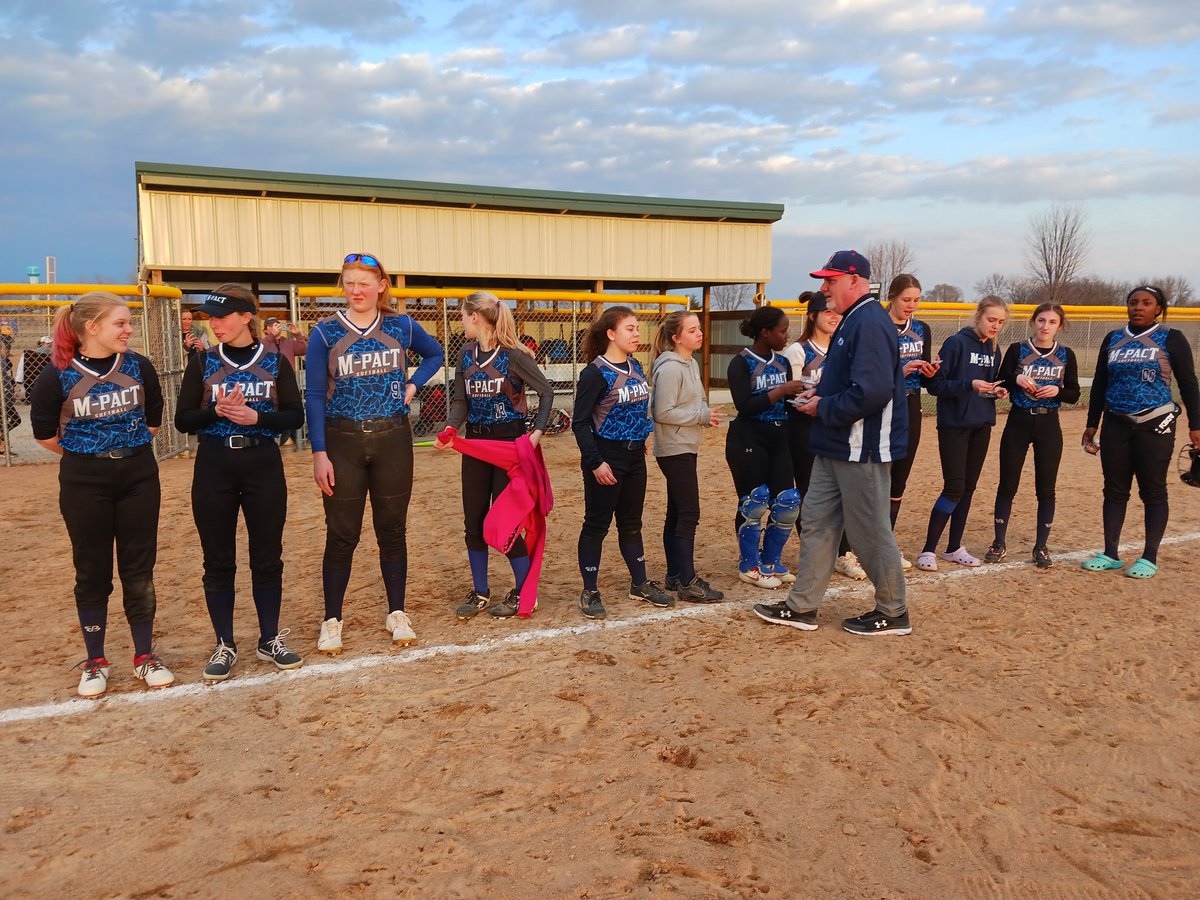 MpactSoftball's tweet photo. Tòok second place at first tournament.  Good jobs girls, great start https://t.co/vHGtznOGHl