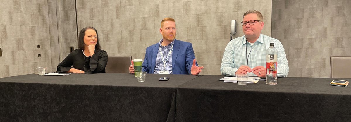 CrossTec's tweet photo. CoSN2022: Digital Transformation Starts with Teamwork and Forward-Thinking Leaders https://t.co/n9n9KWBTOQ https://t.co/pFgEIQs2FT