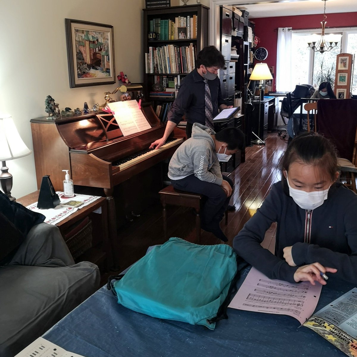 Hutt_Family's tweet photo. More exam extra help lessons are coming! Our students and teachers have both working so hard to get the best possible mark on their exam this year!
Thank you to our teachers who have given up their free time to teach these lessons.
#Free #free #freelessons #freepianolessons https://t.co/2vgPdhpfGM