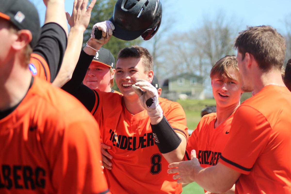 BergAthletics's tweet photo. Camden Yard: Farley belts three HRs as Berg Baseball splits with No. 9 Baldwin Wallace ... RECAP: https://t.co/TEGxl9QOrX https://t.co/Pi5cXRmHFc