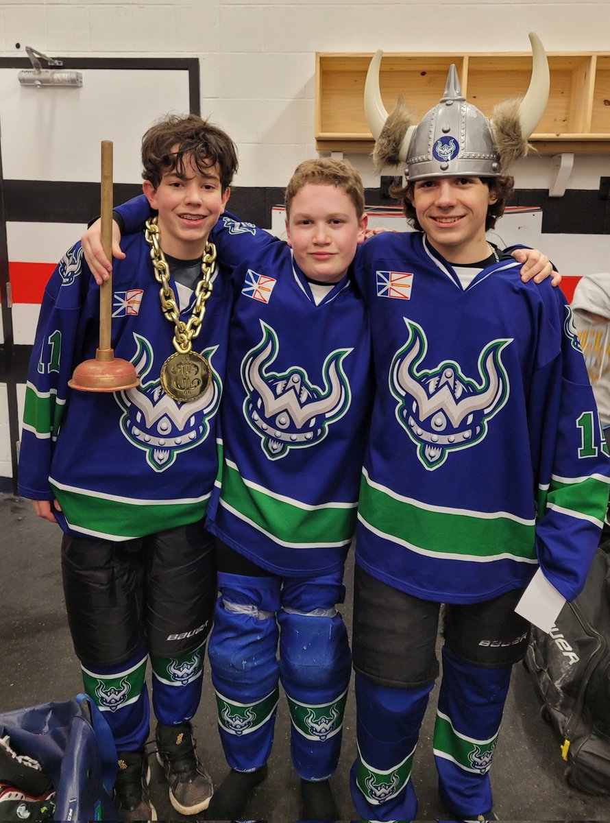 Warriors take the W in Exhibition against <a href="/SJCapsU15C/">St. Johns Caps U15 C All-star Team</a>! Congratulations to <a href="/CojonesTacos/">Cojones Tacos & Tequila</a> Warrior of the Game Matthew Gillingham, Issac Barrett was <a href="/customedgenl/">Custom Edge Pro Shop</a> 'Money' and Brayden Hodder earned The Golden Plunger! @PmhaWarriors #GoWarriors