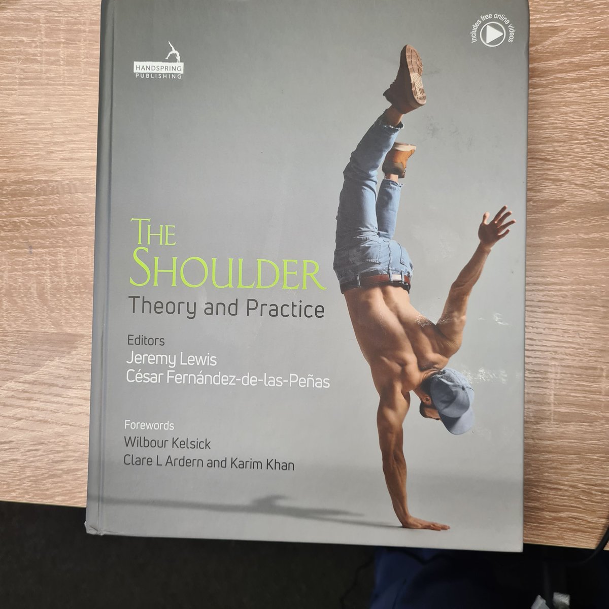 ChaLindT's tweet image. Finally.....