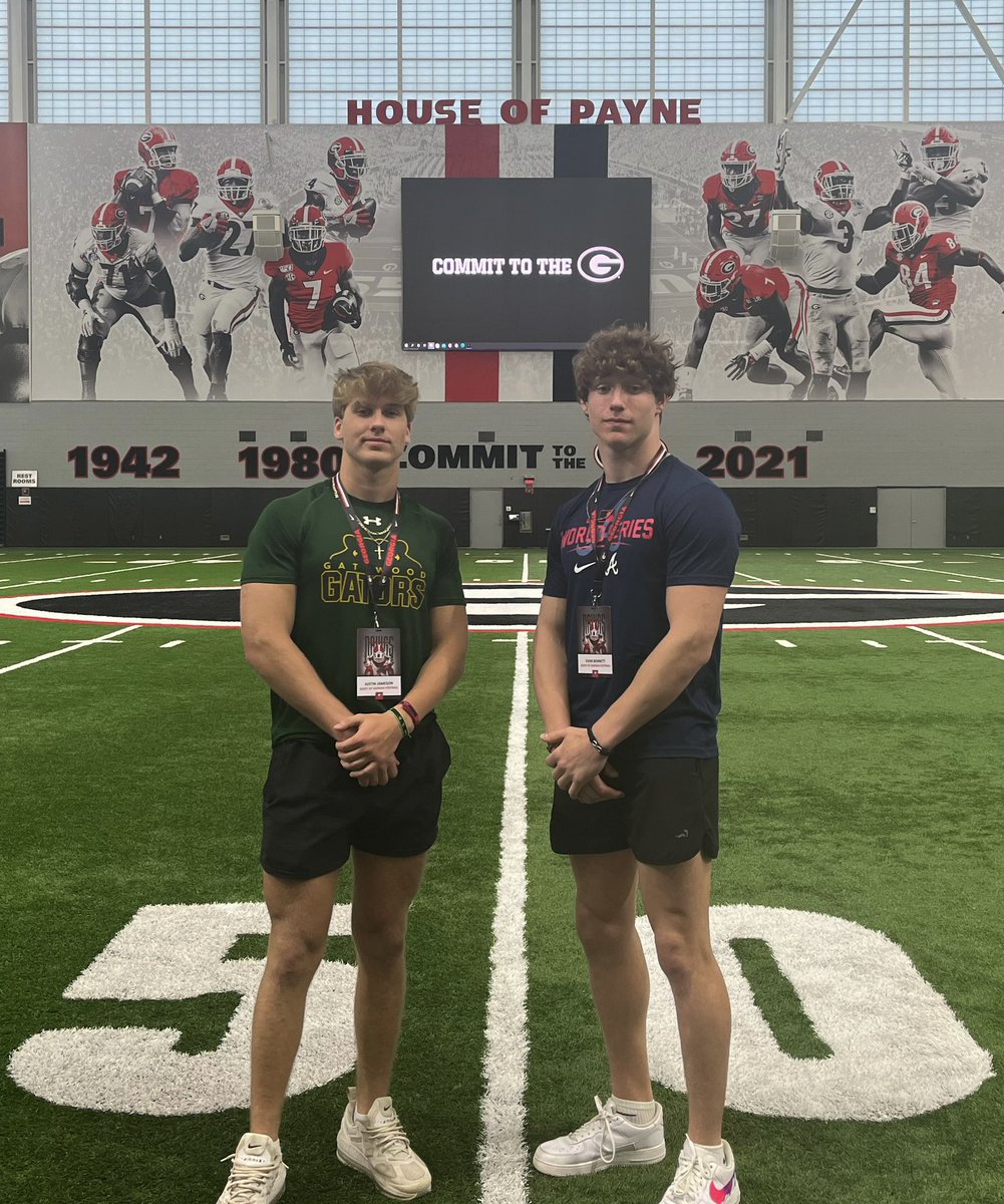 loomras's tweet photo. Thankful for the opportunity to tour the @UGAAthletics facility. Met many coaches and players. Looking forward to next years season. @KirbySmartUGA @RecruitGeorgia @GSUPanthersFB @universityofga https://t.co/JbQ9DPL5hP