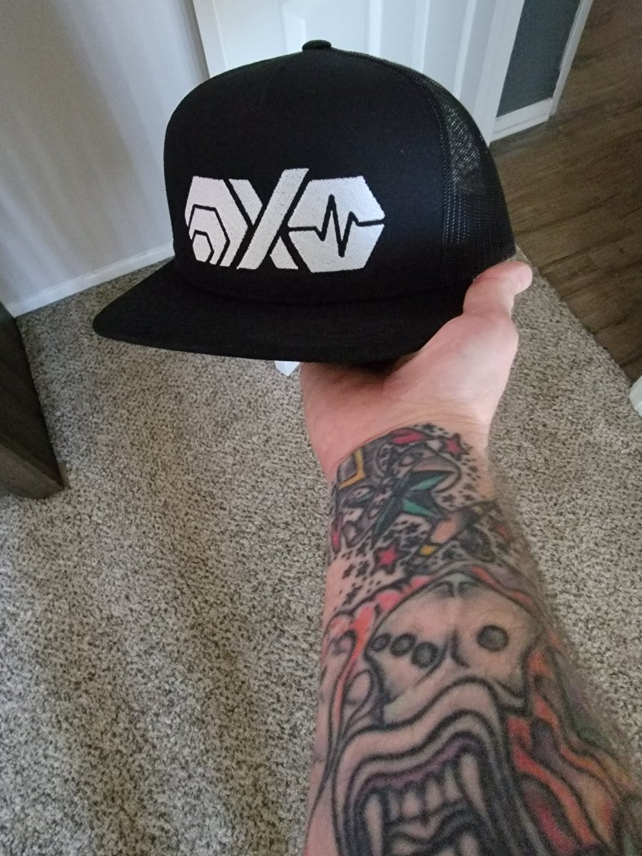 The_HEXorcist's tweet photo. @BallietBran Just got the same one in all black! 👍 https://t.co/wPVXawrLN2