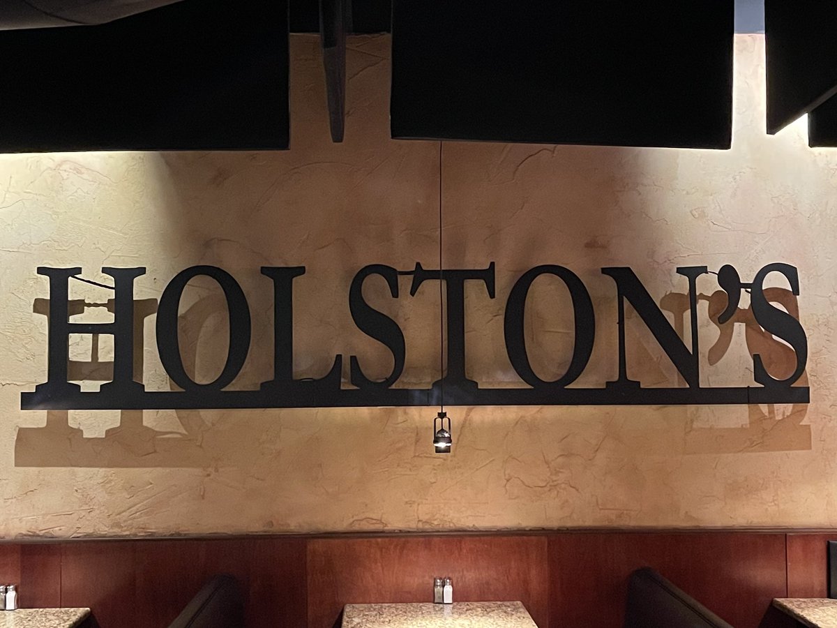 Hodges_Sheriff's tweet photo. Thank you to everyone that took time out of their day to stop by our Meet &amp; Greet Breakfast this morning at Holston’s Kitchen! A special thanks to Kirby Smith and the entire staff at Holston’s for their phenomenal service and hospitality. https://t.co/YWe1bHO4lg