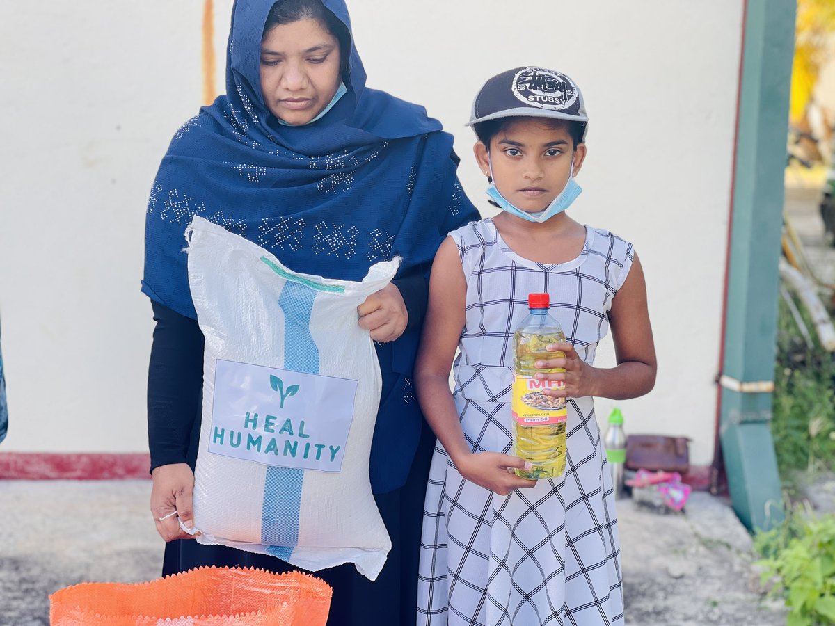 HealHumanityUK's tweet image. Food distribution continues in Sri Lanka 🇱🇰 

Your generous contributions is making a huge difference. 

Donate now - healhumanity.co.uk/product/food-p…

‘TOGETHER WE CAN HEAL HUMANITY’