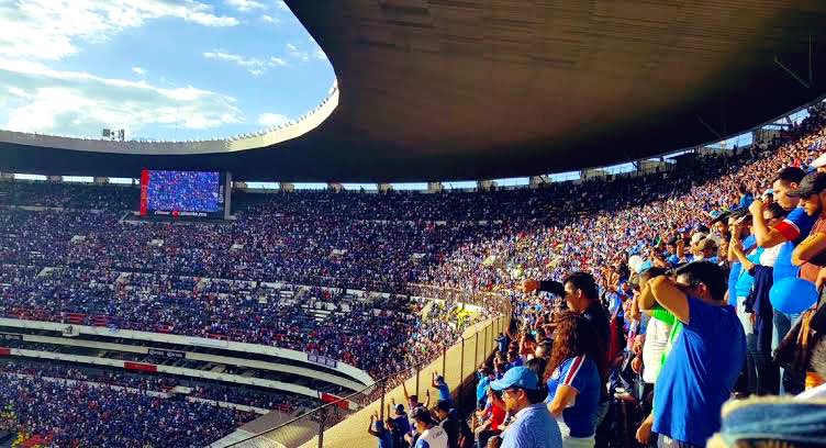 _NacionAzul's tweet photo. RT si también vas a ir al Azteca en unas horas 💙🔥
#AztecaAzul https://t.co/yrKQdNldfS