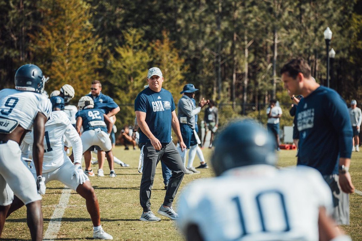 GSAthletics_FB's tweet photo. Most special ground in college football. 

1986 ➡️ 2022

#HailSouthern | #GATA https://t.co/wdh9Qs72E3