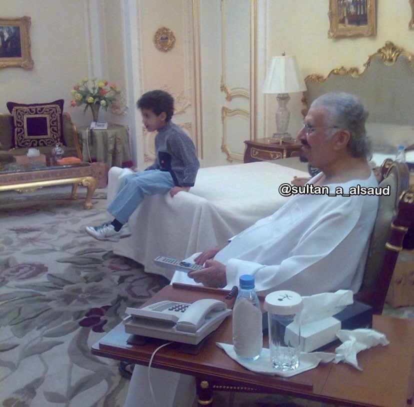SF_SKD's tweet photo. نور ورحمة ، وقبرٌ فسيح الزوايا وجنات عدنٍ، وظل ظليل ، وقرة عين بدار السرور. https://t.co/moIrsn6wCI